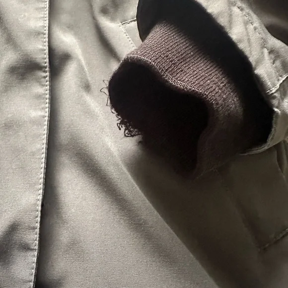 Canada Goose Women's Gray Ski Jacket with Fur Hood - Picture 7 of 16